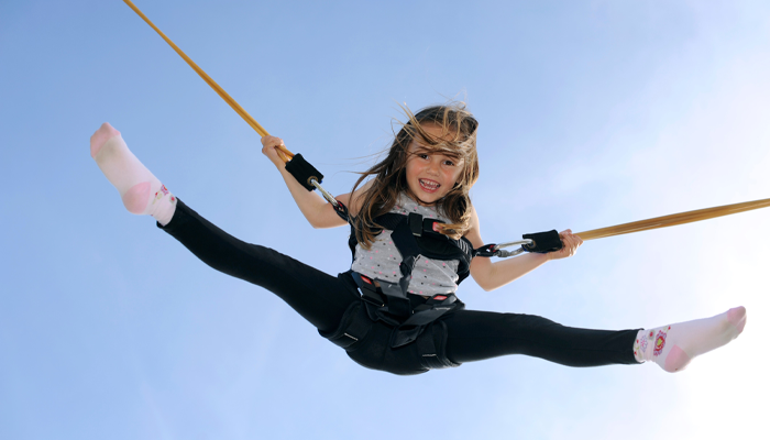 Bungee Jumping für Kids • Aktion zum VKS • Meyerhoff Bungee Jumping für Kids • Aktion zum VKS • Meyerhoff