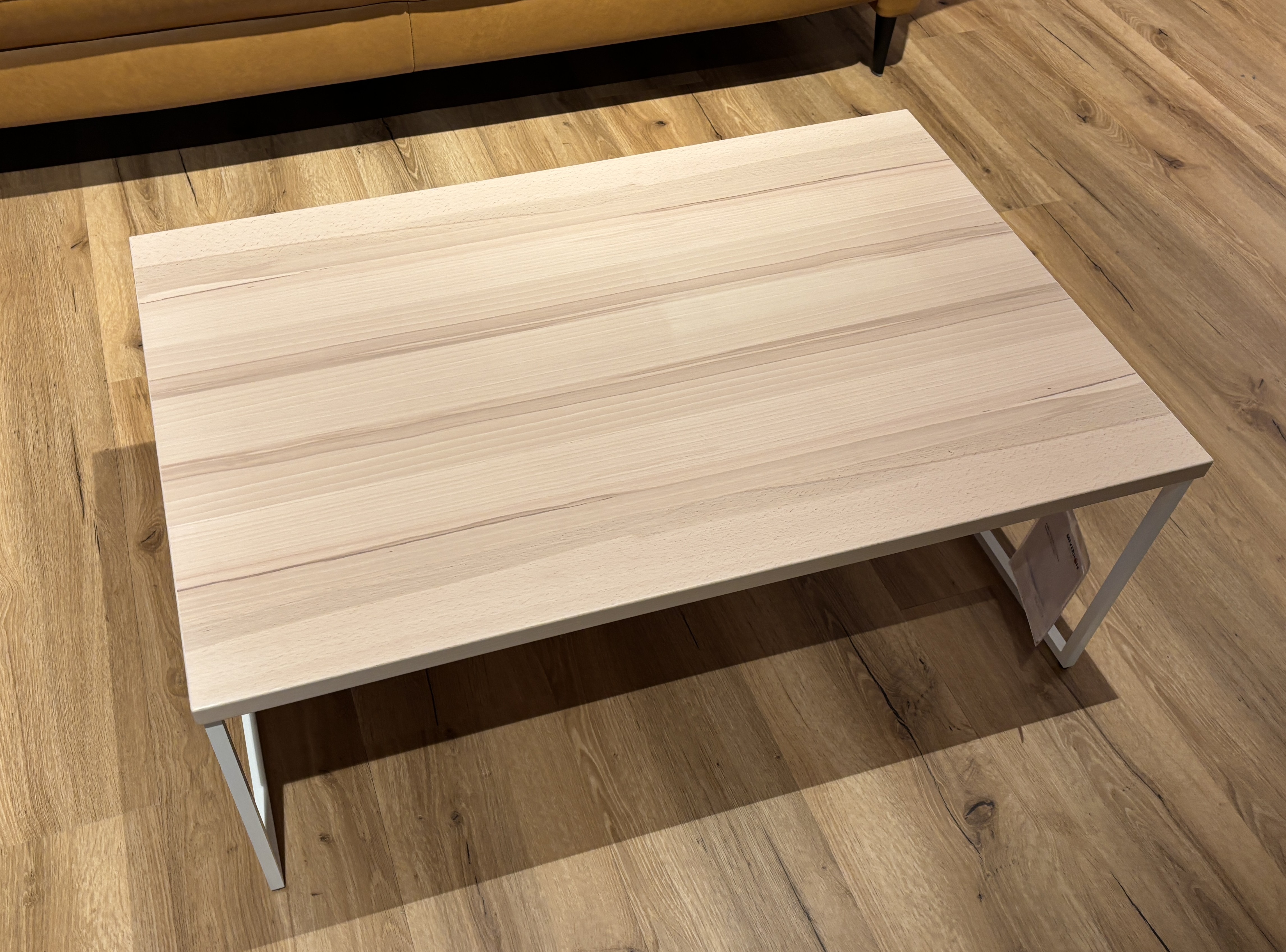 Couchtisch, mit Kufen - Focus