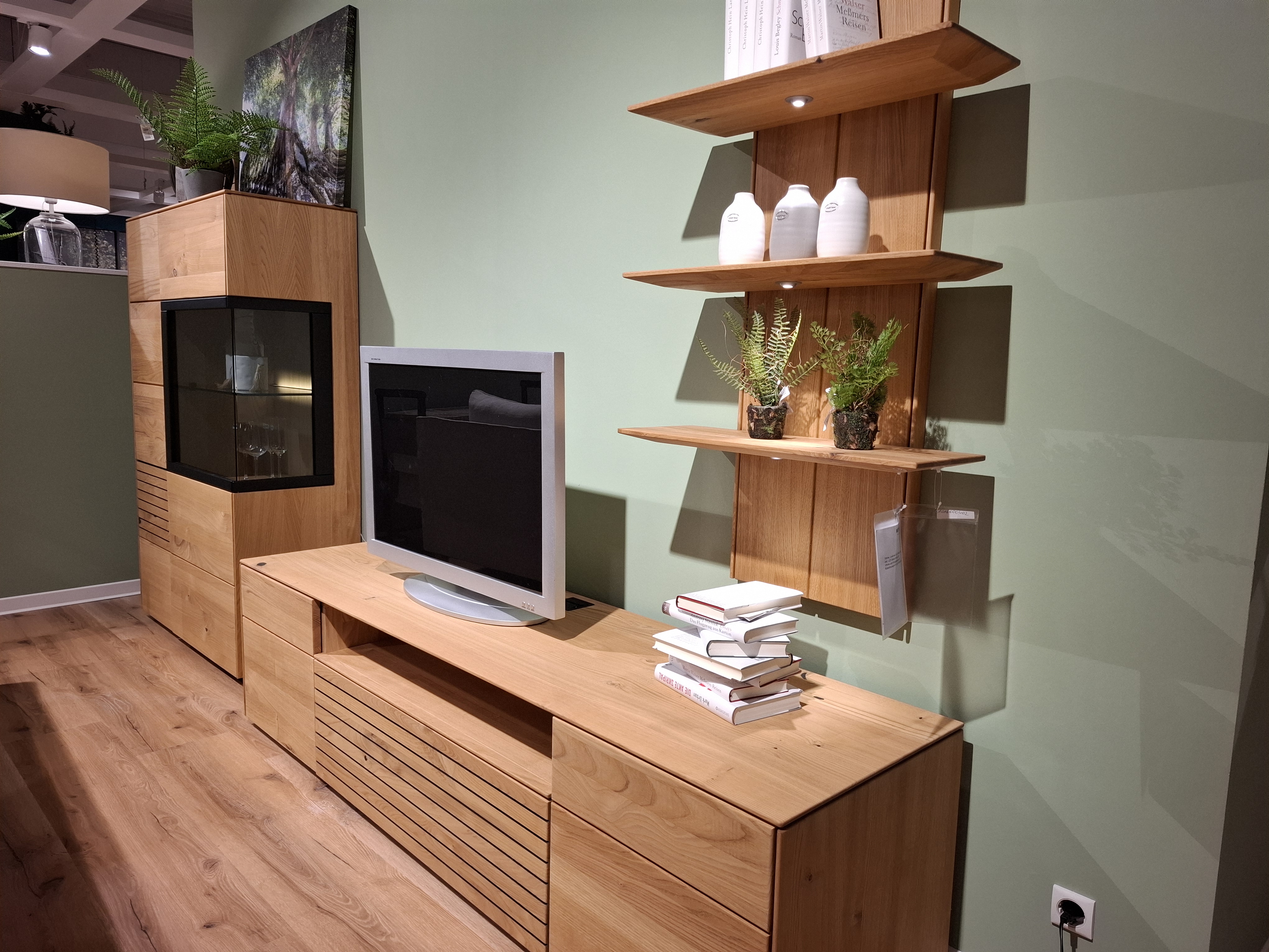 Wohnwand, Astige Edelkastanie - LS23 Emscha