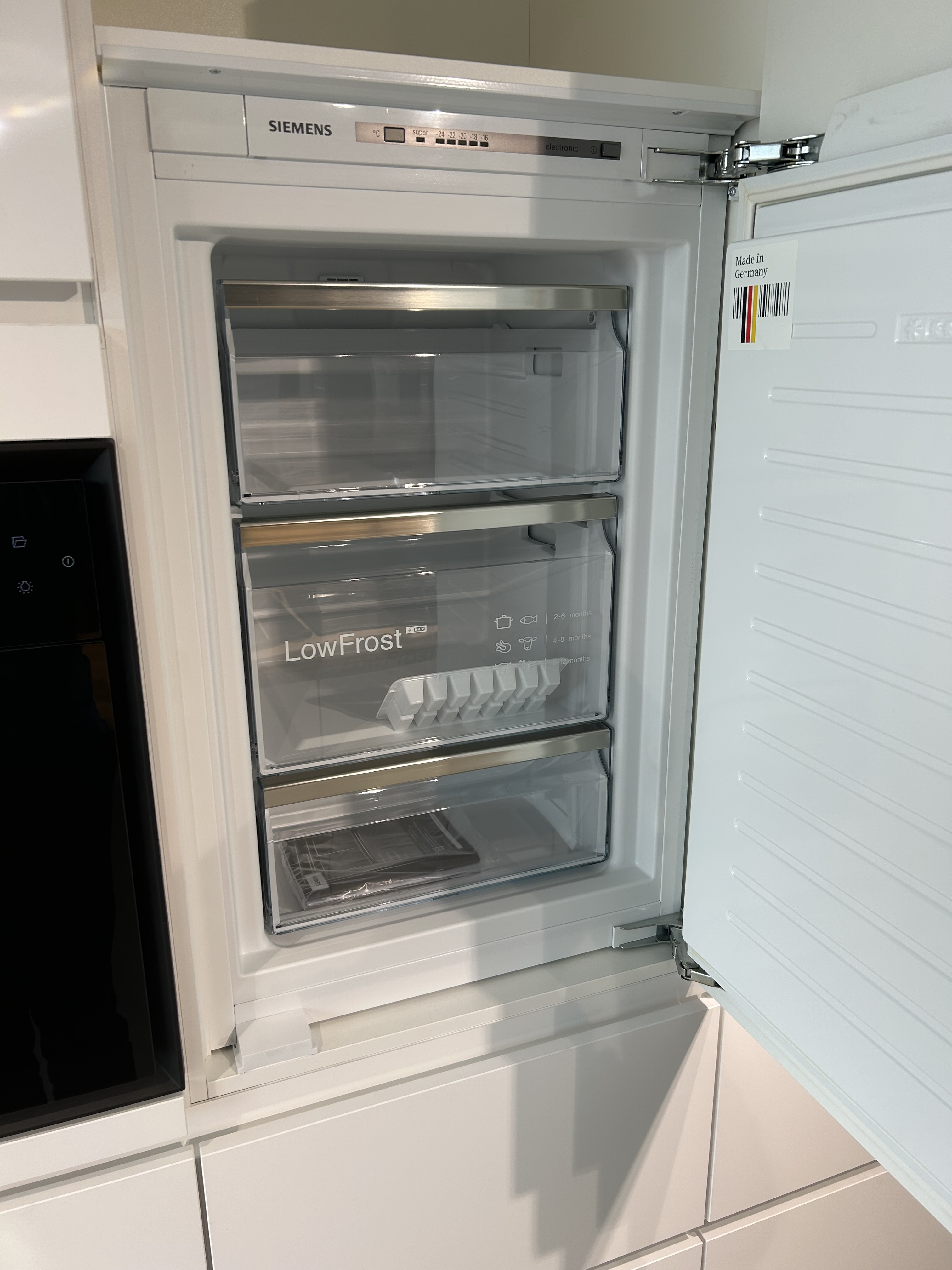 Musterküche 4007 - Premium, Made in Germany